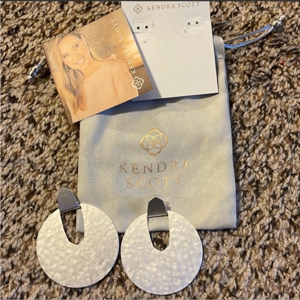 Kendra Scott Silver Earrings
